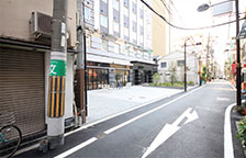 直進約1分で、当ホテルがございます。